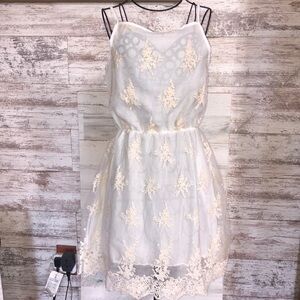 Eunice Lai lace floral white dress mini dress size medium wedding rehearsal dres